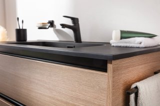 VITA umivalnik iz litega marmorja 1010 x 158 x 465 mm črna mat