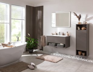 B.Paris LED ogledalo 705 x 905 x 22 mm srebrna